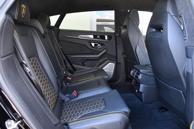 Lamborghini Urus 4.0 V8 ZÁRUKA - fotka 19 z 62
