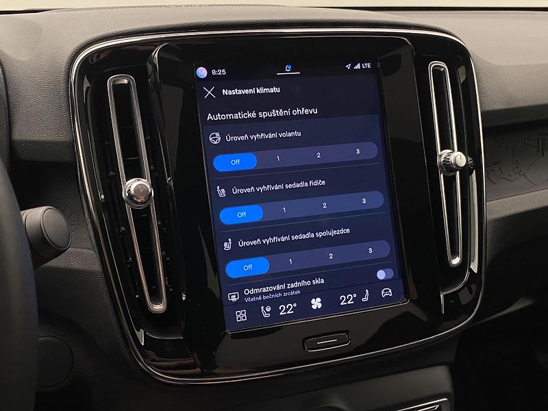 Volvo C40 PURE ELECTRIC ULT REZERVACE - fotka 40 z 57