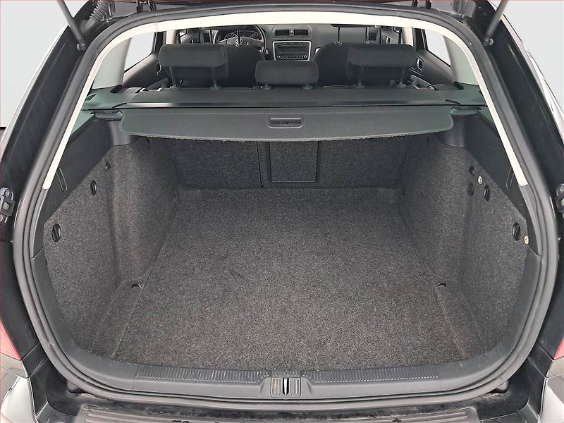 Škoda Octavia (2012) 1.6 TDI, Serv.kniha, po STK - fotka 13 z 15