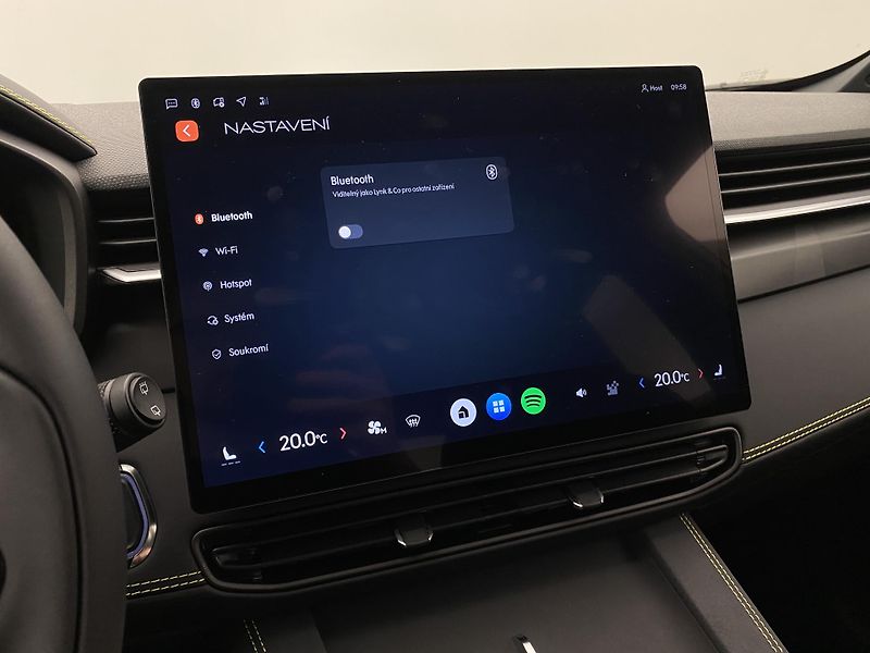 Lynk & Co 01 (2025) CORE PHEV AUT CZ 1.maj - fotka 78 z 95