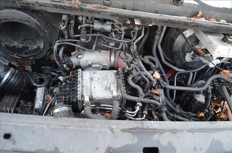 Volkswagen Crafter (2021) 2,0 TDI VALNÍK+PLACHTA - fotka 20 z 22