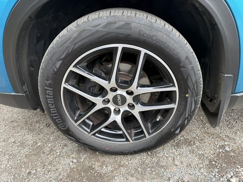 Suzuki Vitara 1.6 16V 4x4 UZÁVĚRKA LIMITED - fotka 24 z 26