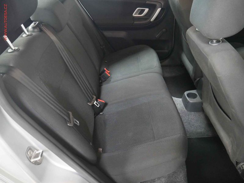 Škoda Fabia (2009) 1.4 TDi, Ambition, TZ - fotka 11 z 17