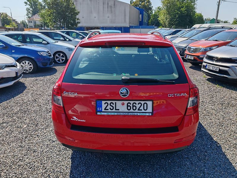 Škoda Octavia III.1.2 TSI 6ti - fotka 6 z 23