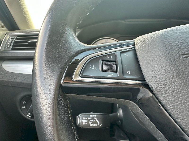 Škoda Superb (2019) 2.0 TSI 200kW AmbitionPlus Com - fotka 10 z 24