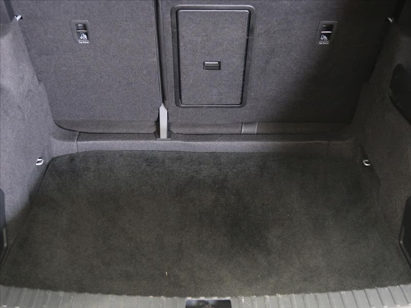 Škoda Karoq 2,0 TDI DSG Tour 1.majitel - fotka 8 z 42