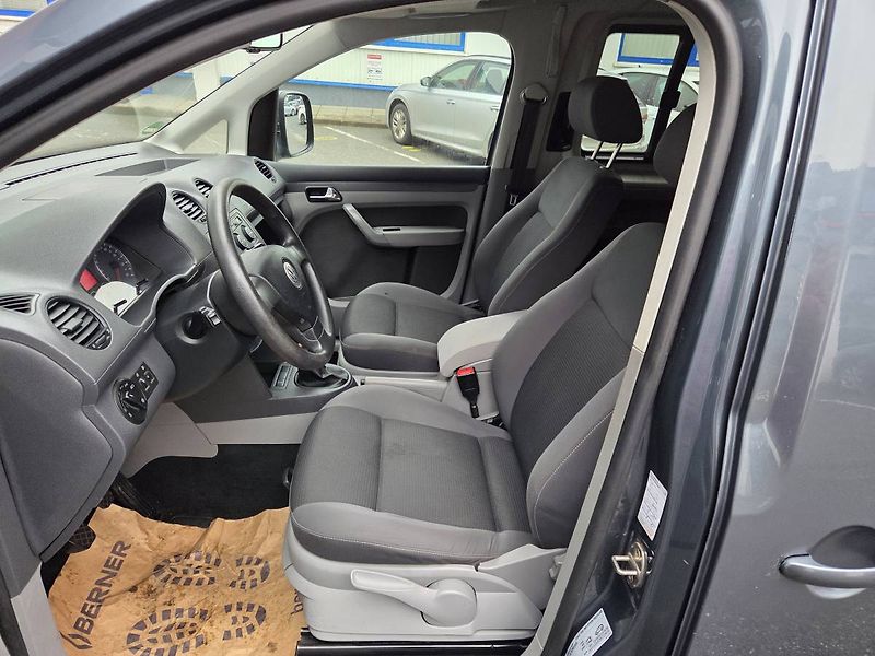 Volkswagen Caddy (2010) 1.9 TDI 4x4 - fotka 6 z 25