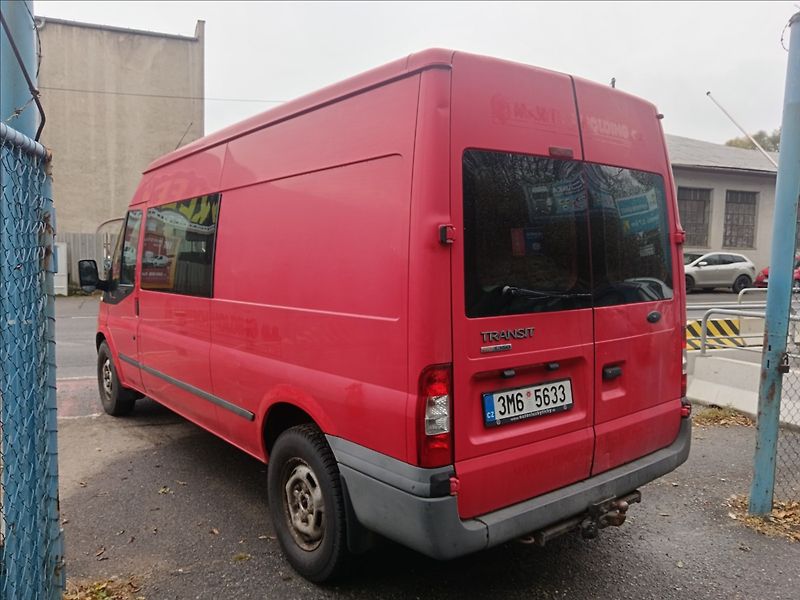 Ford Transit 2,2 TDCi 6míst - fotka 7 z 21