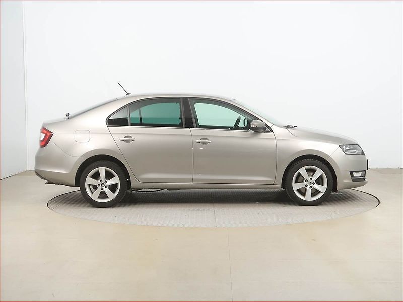 Škoda Rapid (2019) Style 1.0 TSI, Bi-Xenony - fotka 6 z 16