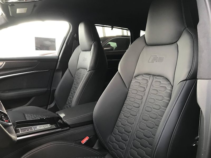 Audi A6 RS6 Performance Quattro 8TT 4, - fotka 15 z 17
