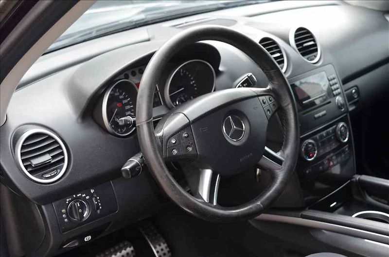 Mercedes-Benz Ostatní (2007) 280 CDI 4-MOTION - fotka 7 z 19