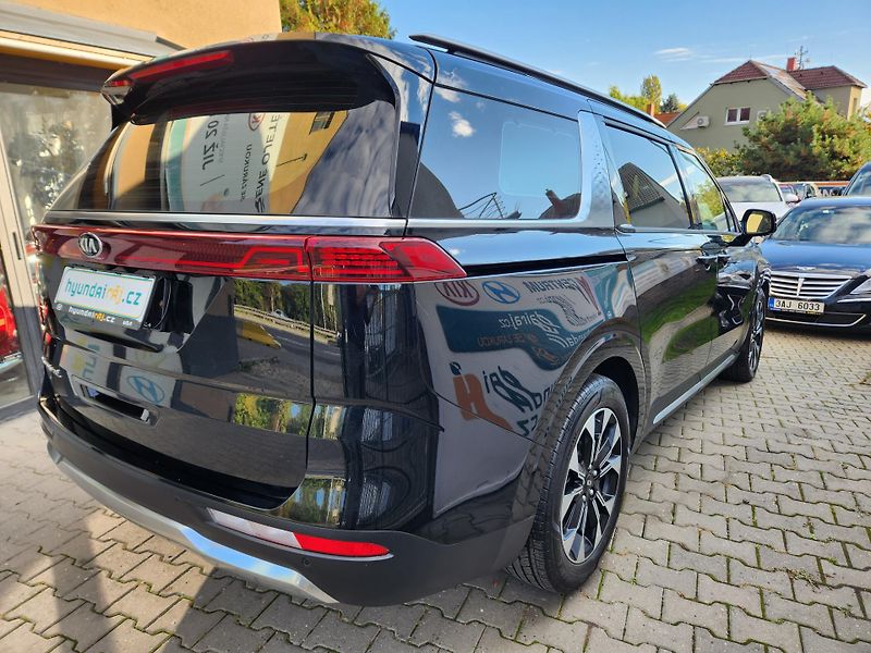 Kia Carnival 2.2-9míst-REZERVACE - fotka 11 z 38
