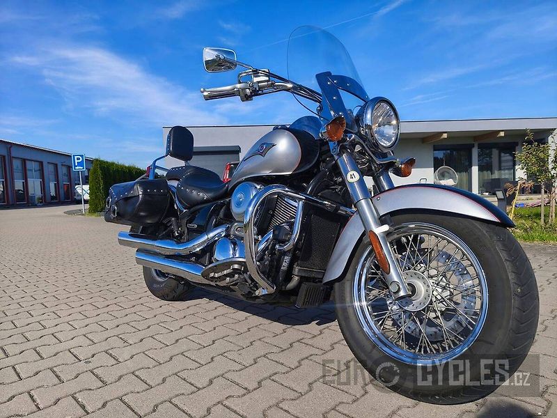 Kawasaki VN 900 Custom (2007) - fotka 2 z 11