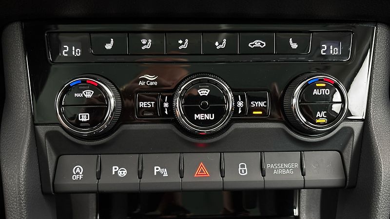 Škoda Kodiaq 2.0 TDI DSG 4x4 Style - fotka 13 z 31