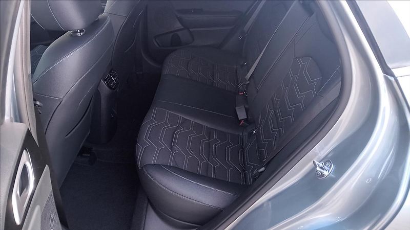 Kia XCeed 1,6 T-GDi GPF 7DCT STEEL EDIT. - fotka 11 z 12
