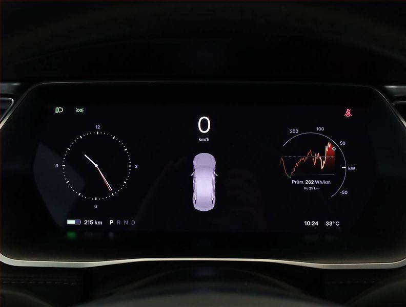 Tesla Model S (2018) 75D, SoH 96% - fotka 9 z 27