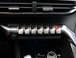 Peugeot 3008 (2017) 1.6 BlueHDi, Automat - náhled 11
