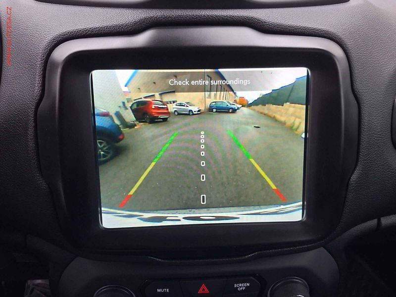 Jeep Renegade (2019) 1.0 T-GDi, Limited - fotka 17 z 17