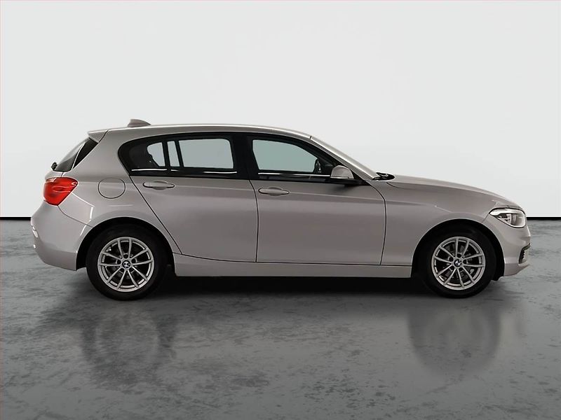 BMW Řada 1 (2019) 118d, Serv.kniha, Tempomat - fotka 6 z 21