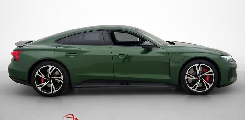 Audi e-tron GT Quattro HuD 360k Matrix Pano. - fotka 4 z 36