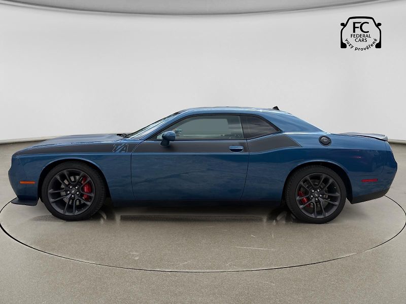 Dodge Challenger 5,7 L V8 HEMI - fotka 2 z 28
