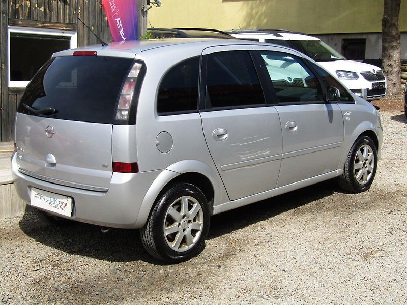 Opel Meriva (2006) 1.6 16v KLIMA FUNKČNÍ - fotka 11 z 32