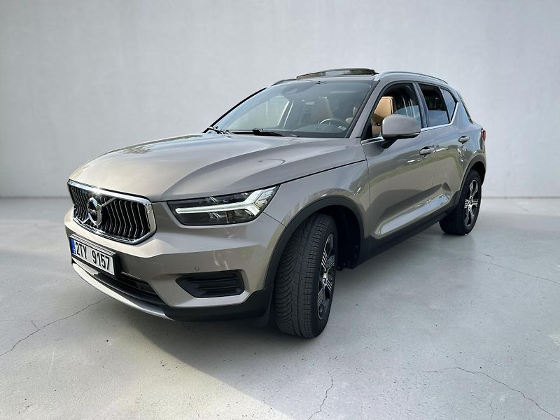 Volvo XC40 (2020) D3|Inscr.|Pano|Kam|Kůže|Tažné| - fotka 4 z 14