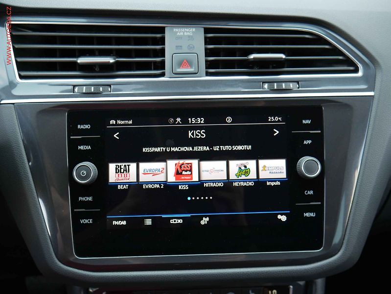 Volkswagen Tiguan Allspace (2021) 2.0 TDi 4Motion, 1.maj,ČR - fotka 17 z 22