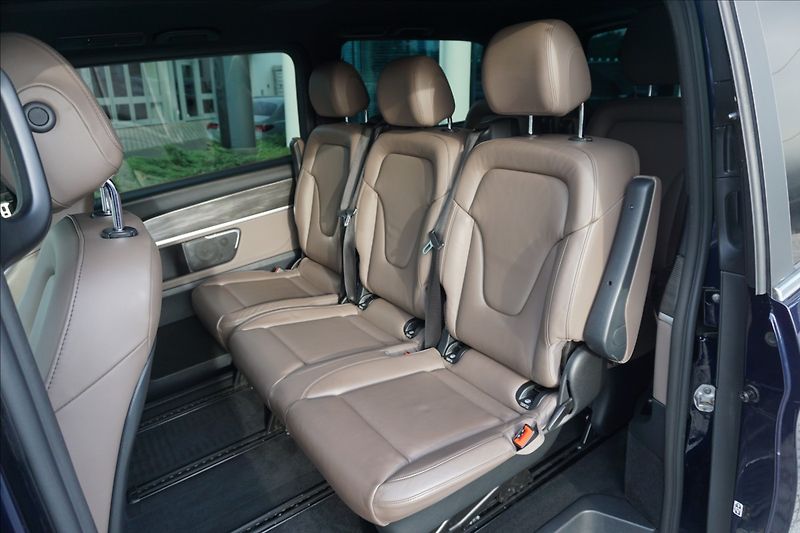 Mercedes-Benz Třídy V 2,0 V 300d AVG L 4M CZ, servis - fotka 19 z 20