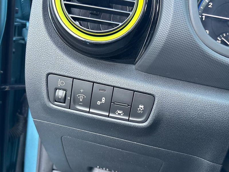 Hyundai Kona SUV - fotka 23 z 25