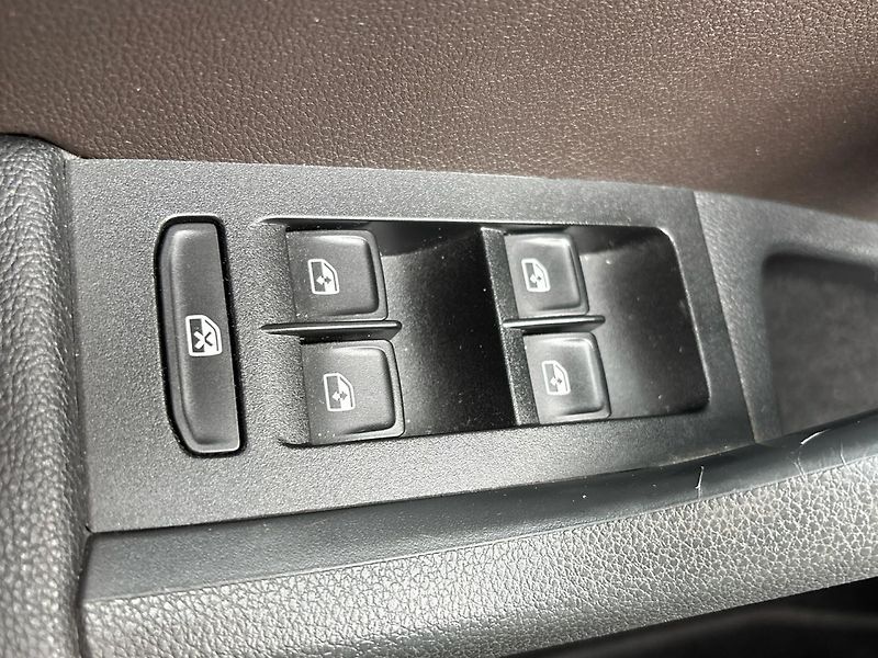 Škoda Octavia DSG SCOUT - fotka 21 z 27