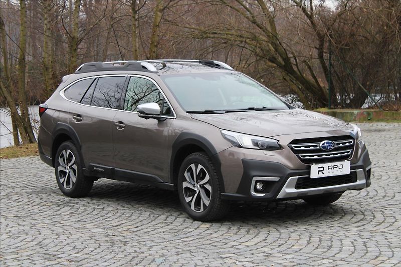 Subaru Outback 2.5i AWD / Touring / DPH / CZ - fotka 31 z 41