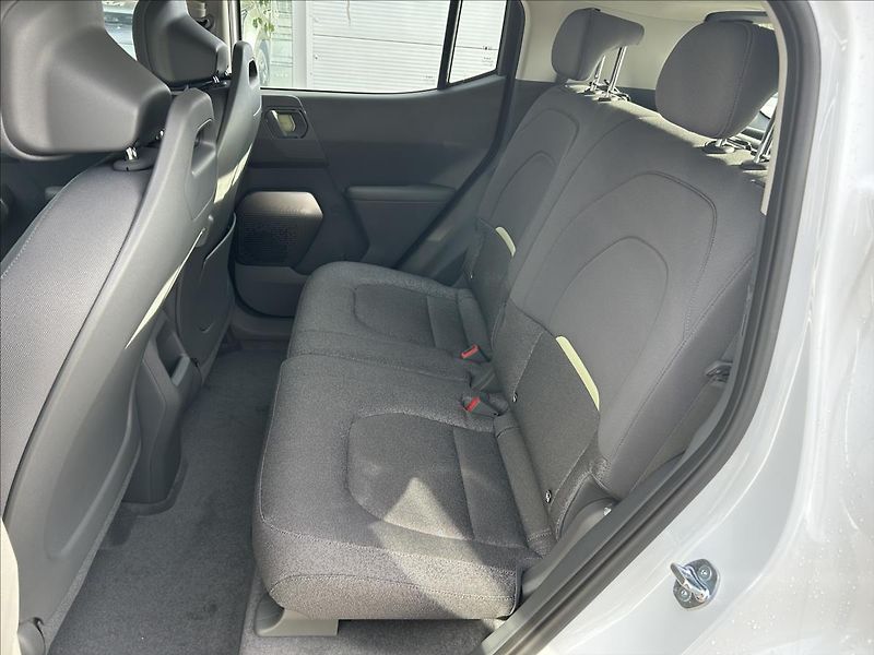 Kia EV2 (2026) 4x2 AIR 108 KW + 42,2 KWH - fotka 7 z 9
