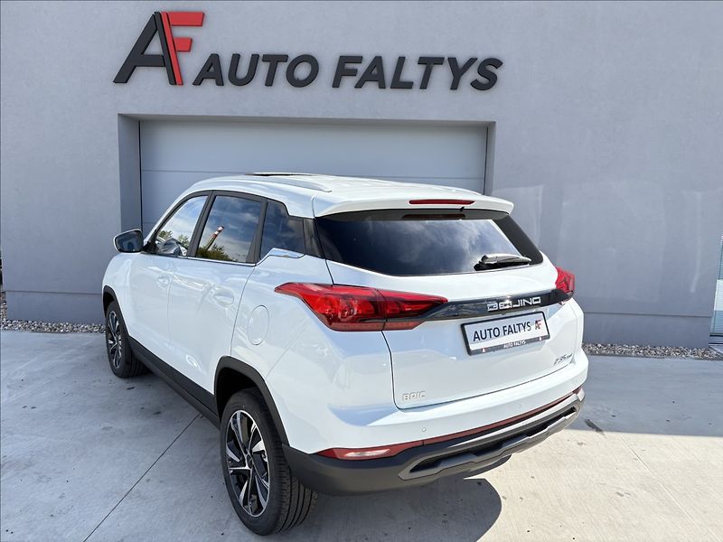 BAIC X3 (2025) 1,5 T 110 KW AUTOMAT LED ŠÍBR - fotka 4 z 24