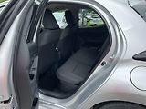 Toyota Yaris 1.5 Hybrid Style ODBĚR IHNED - náhled 13