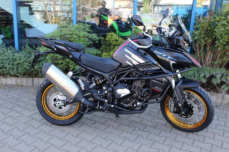 QJ Motor SRT 800 SX (2025) NOVINKA SKLADEM - fotka 3 z 9
