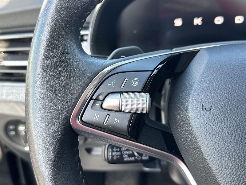 Škoda Scala (2024) 1.0 TSI DSG Selection - fotka 14 z 31