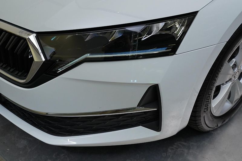 Škoda Octavia - fotka 9 z 25