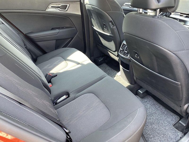Kia Sportage (2024) 1.6 T-GDI 4x4 Exclusive - fotka 11 z 33
