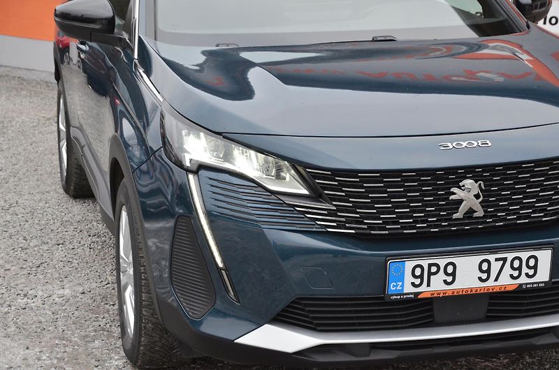 Peugeot 3008 (2023) 1.5 HDi 96kW AT8 Allure / LED - fotka 7 z 38