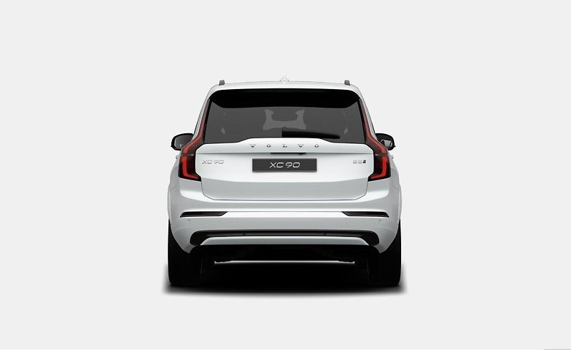 Volvo XC90 (2026) B5 AWD PLUS DARK - fotka 4 z 17