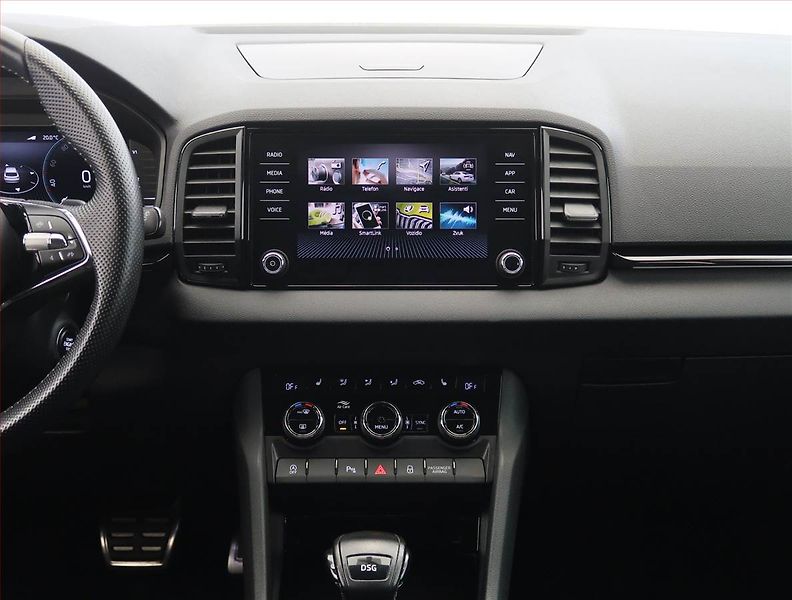 Škoda Karoq (2022) Sportline 1.5 TSI - fotka 12 z 27