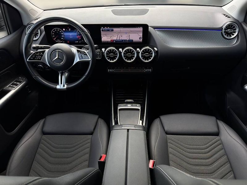 Mercedes-Benz Třídy B (2024) 200 - fotka 12 z 27