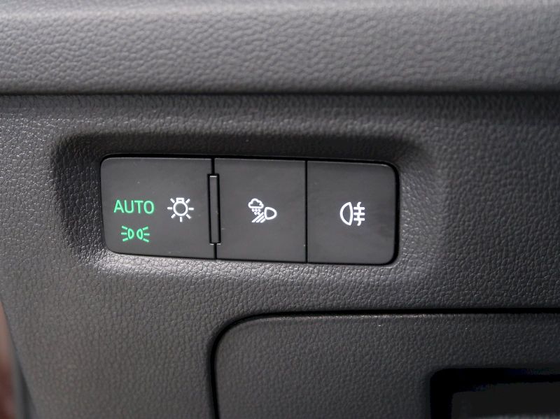 Škoda Octavia (2025) EXCLUSIVE SELECTION 2.0TDI 110 - fotka 37 z 43