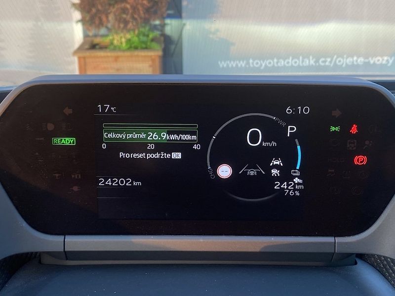 Toyota bZ4X EV, Executive, ČR-1m, záruka - fotka 12 z 19