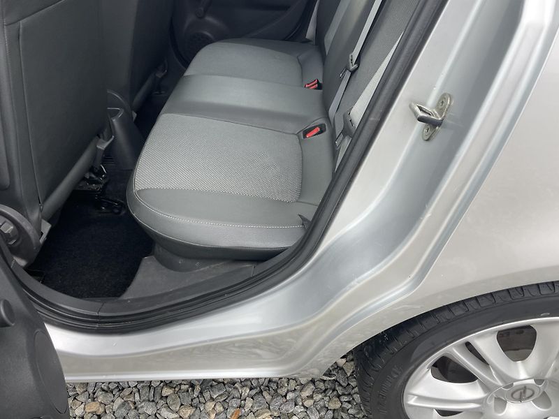 Opel Corsa 1.2i 80PS 141000KM KLIMA STK!! - fotka 110 z 169