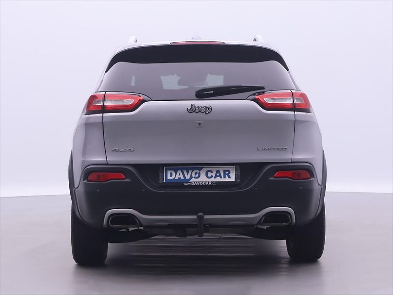 Jeep Cherokee 2,2 M-Jet 147kW Aut. AWD DPH - fotka 6 z 31