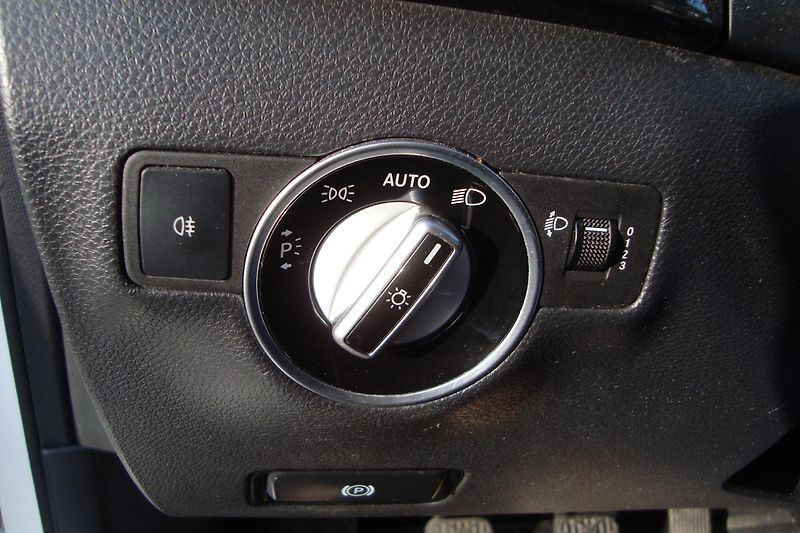 Mercedes-Benz Třídy B (2012) 180 CDi - fotka 57 z 81