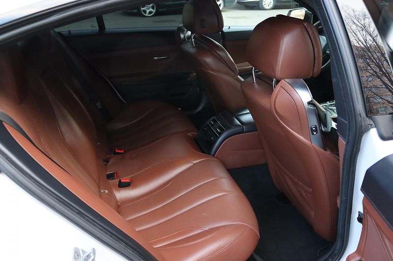 BMW Řada 6 640D XDRIVE GRAN COUPE F06  - fotka 43 z 50