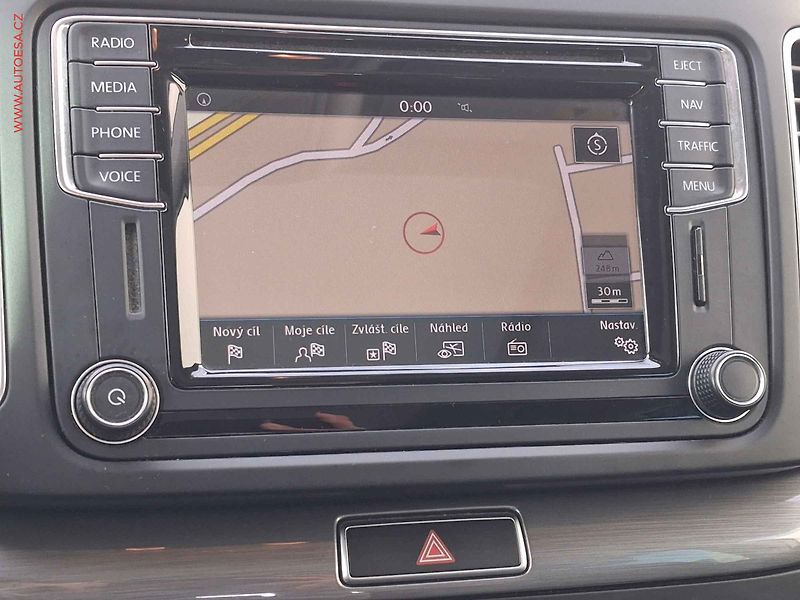 Volkswagen Sharan (2016) 2.0 TDi, 2.maj, AC, bixen - fotka 17 z 20